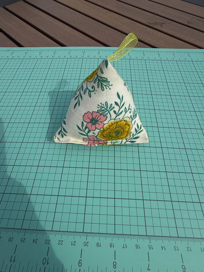 Lemon Bloom Pattern Weights