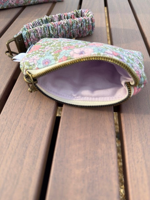 Blush Boquet Keychain Set